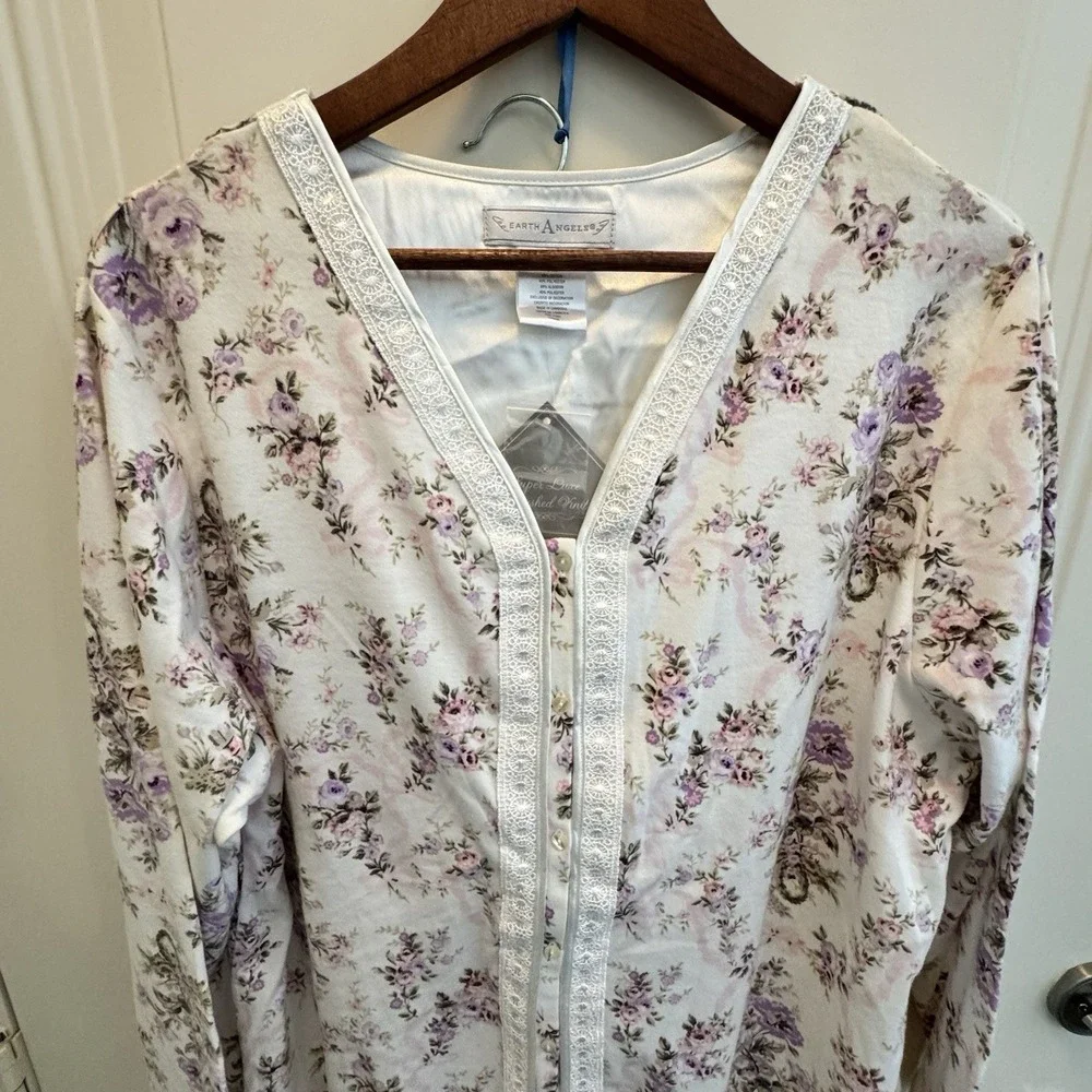 Earth‎ Angels 2 Pc Pajama Set XL Floral Lace Trim Button Top Pants NWT